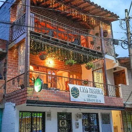 Bed and Breakfast Casa Pastora Coworking Guatapé Zewnętrze zdjęcie