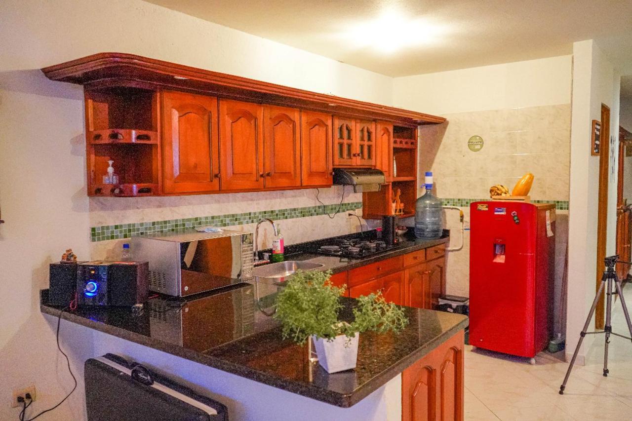 Bed and Breakfast Casa Pastora Coworking Guatapé Zewnętrze zdjęcie